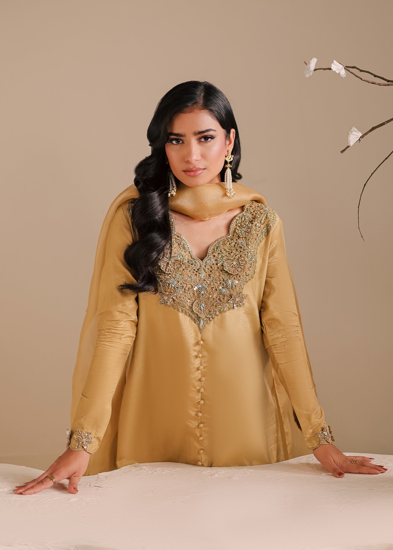 Maria Embar Golden Ember – Maria Osama Khan